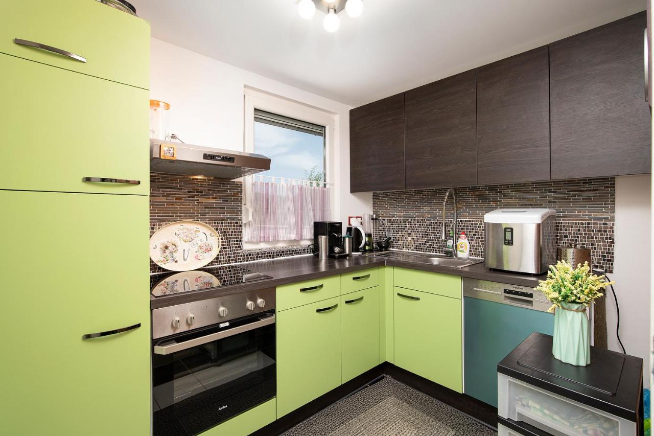 Holiday House Bilos Vodnjan Luaran gambar