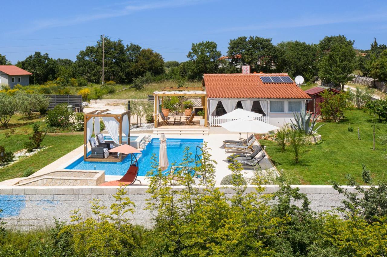 Holiday House Bilos Vodnjan Luaran gambar