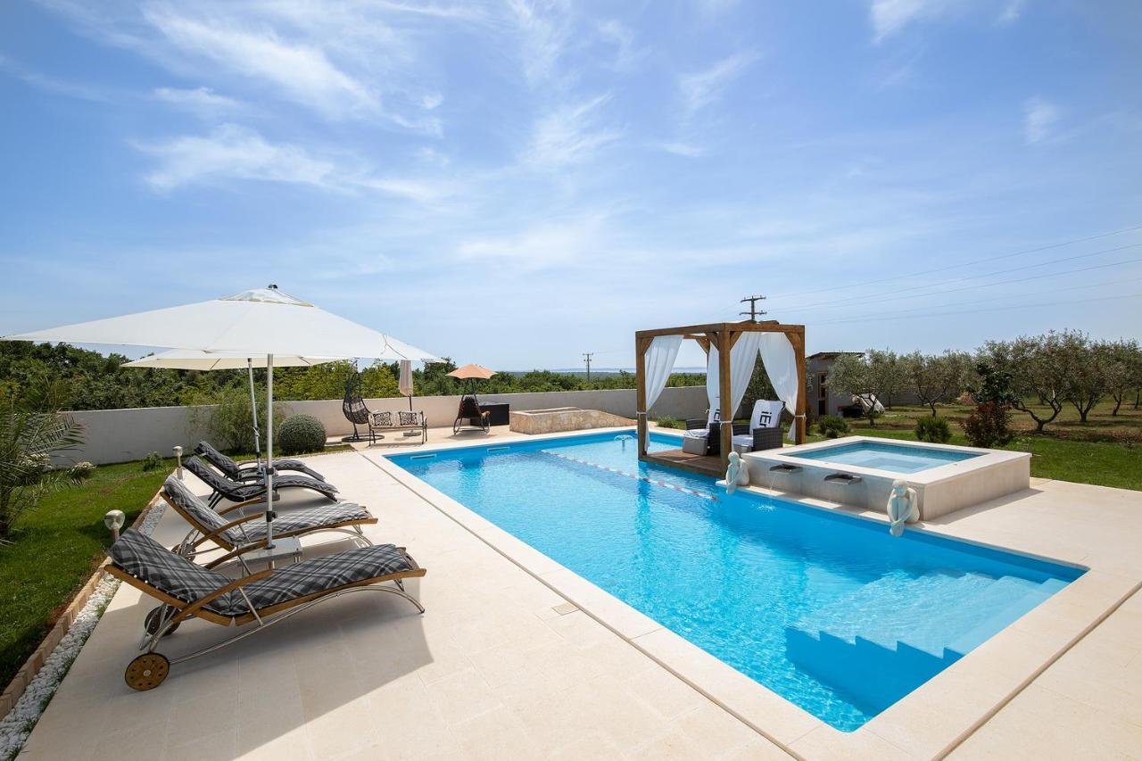 Holiday House Bilos Vodnjan Luaran gambar